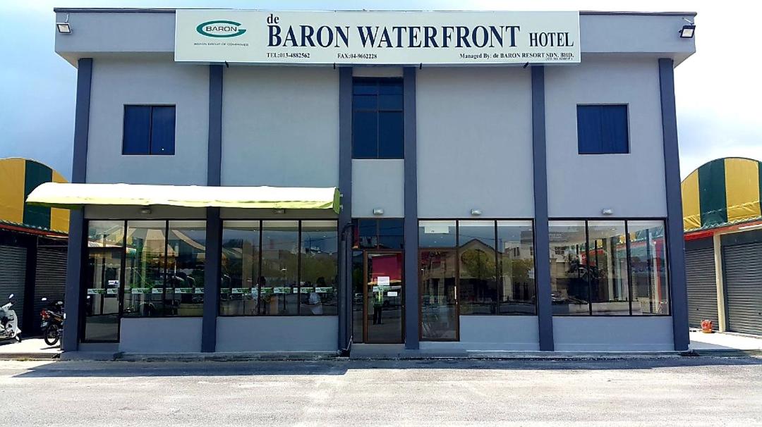 Baron Water Front - Housity