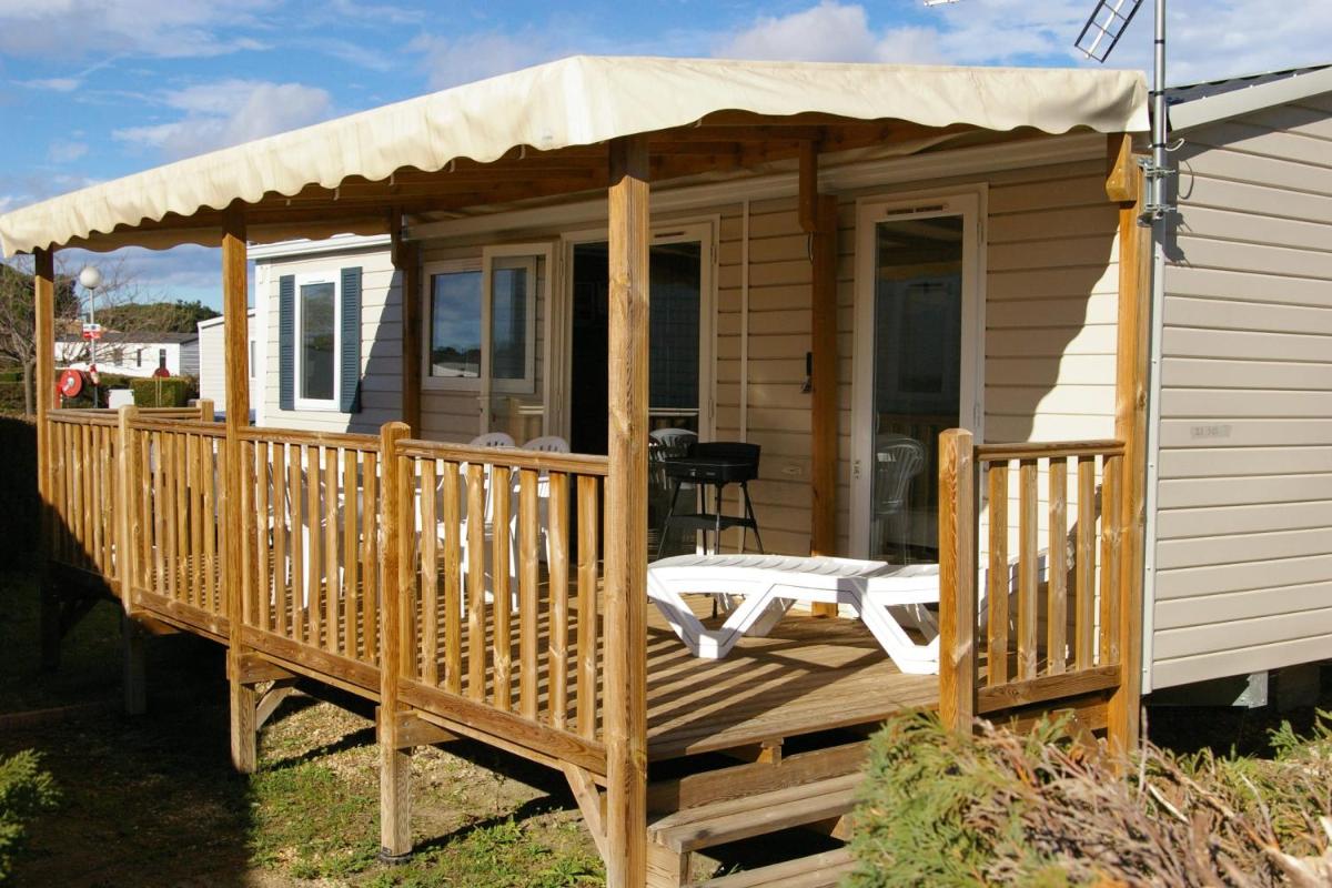 Mobile Home OuiReves 221 facing the Mediterranean - Housity