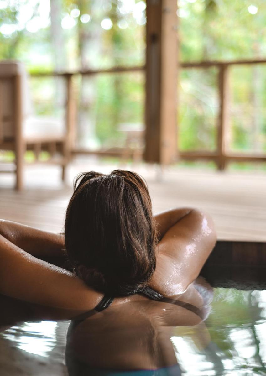 Clients de l'établissement Les Frères Ibarboure - Hôtel 4 étoiles, Spa extérieur sensoriel et Restaurant étoilé à Bidart