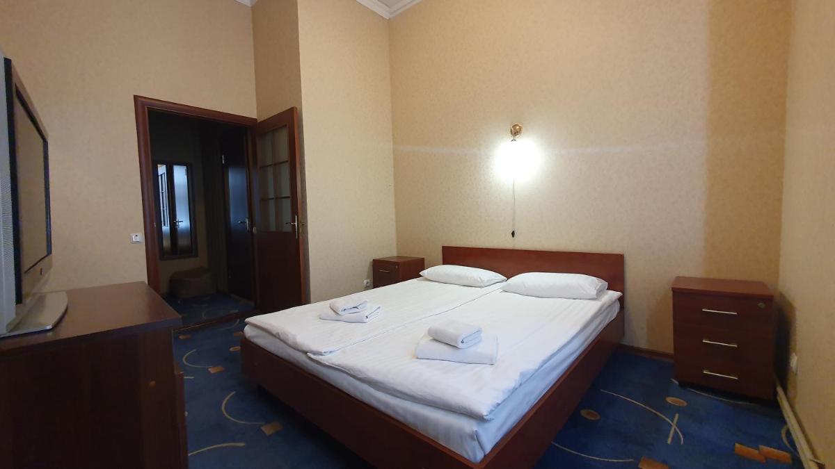 Apart-Hotel City Center Contrabas - Housity