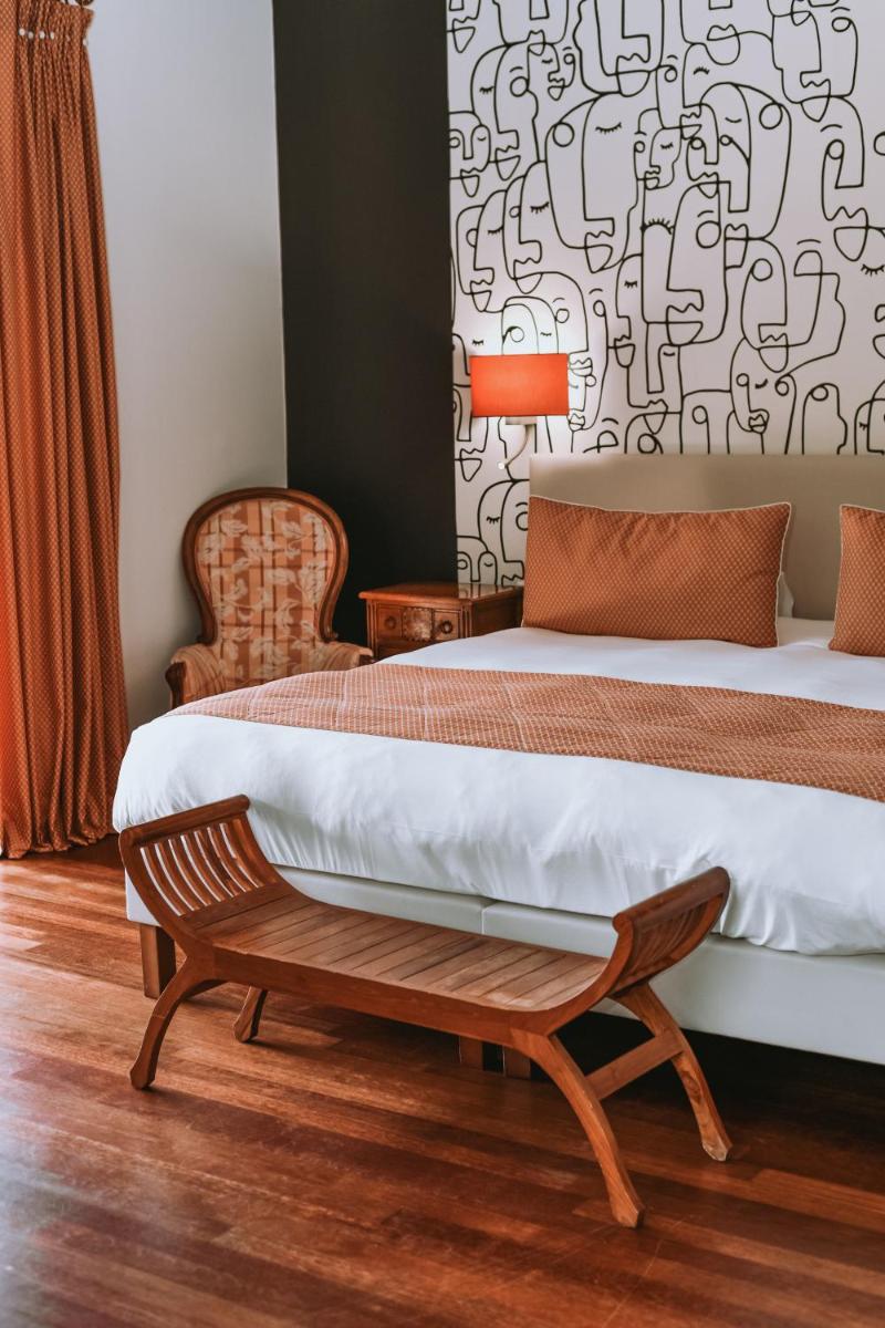 Un ou plusieurs lits dans un hébergement de l'établissement Les Frères Ibarboure - Hôtel 4 étoiles, Spa extérieur sensoriel et Restaurant étoilé à Bidart