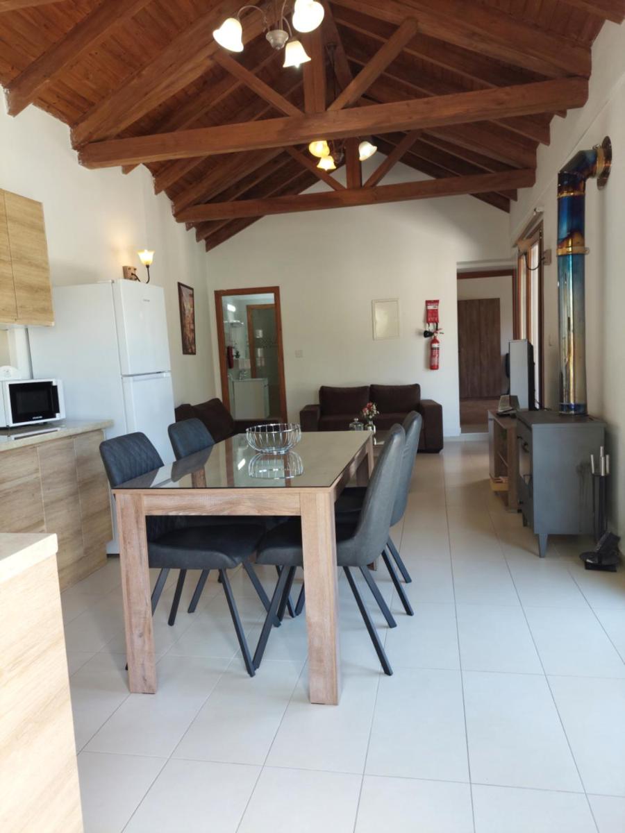 Love Holiday Suite 2 - Housity