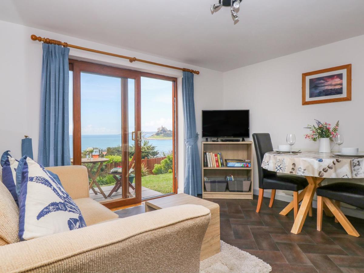 Castle View Apartment - Housity