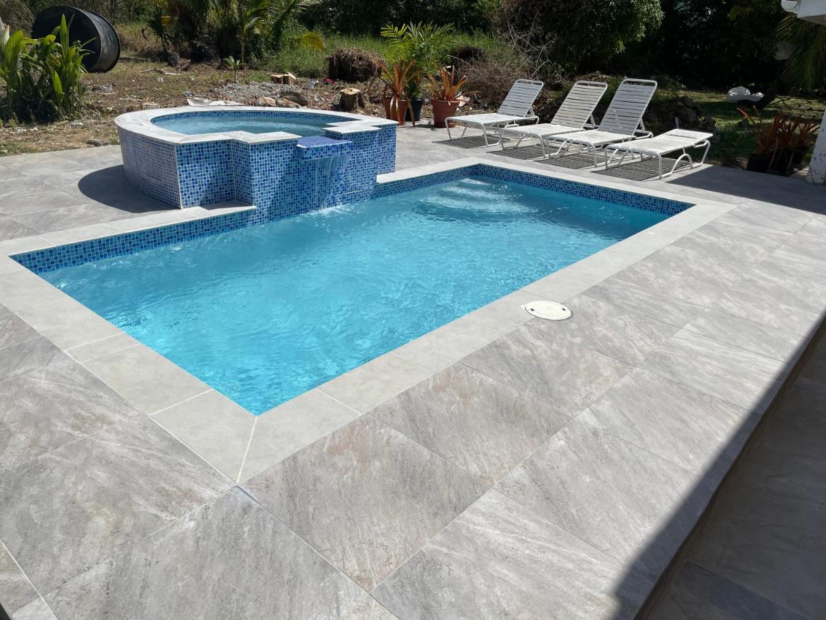 Shirvan Holiday Apartments One Bedroom - Housity
