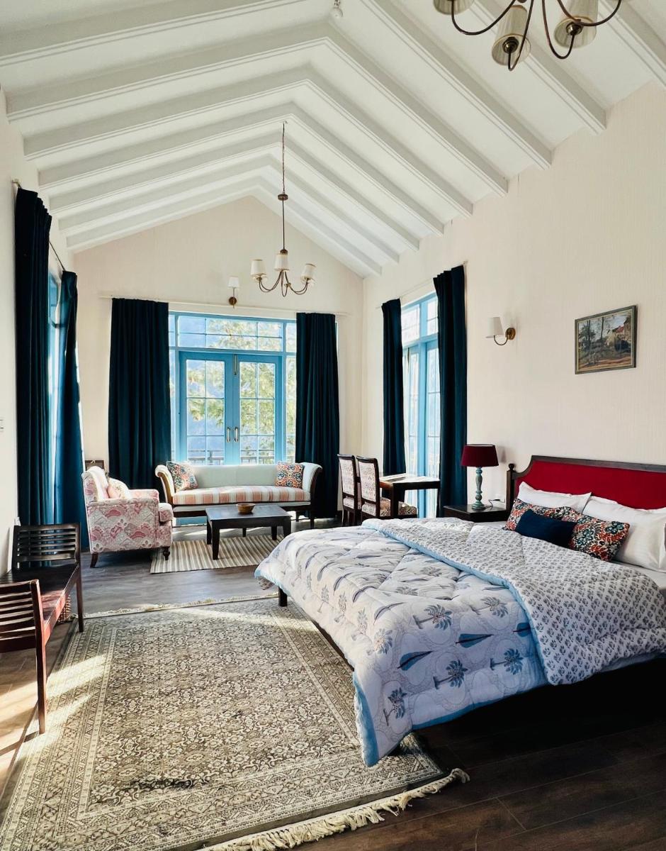 Suitetrails - Faraway Cottages, Auli