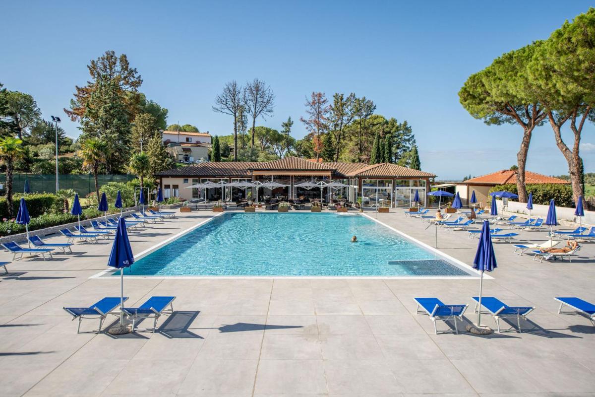 Il Pelagone Hotel & Golf Resort Toscana - Housity