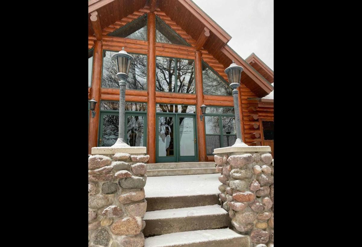 Chippewa View Lodge - Housity