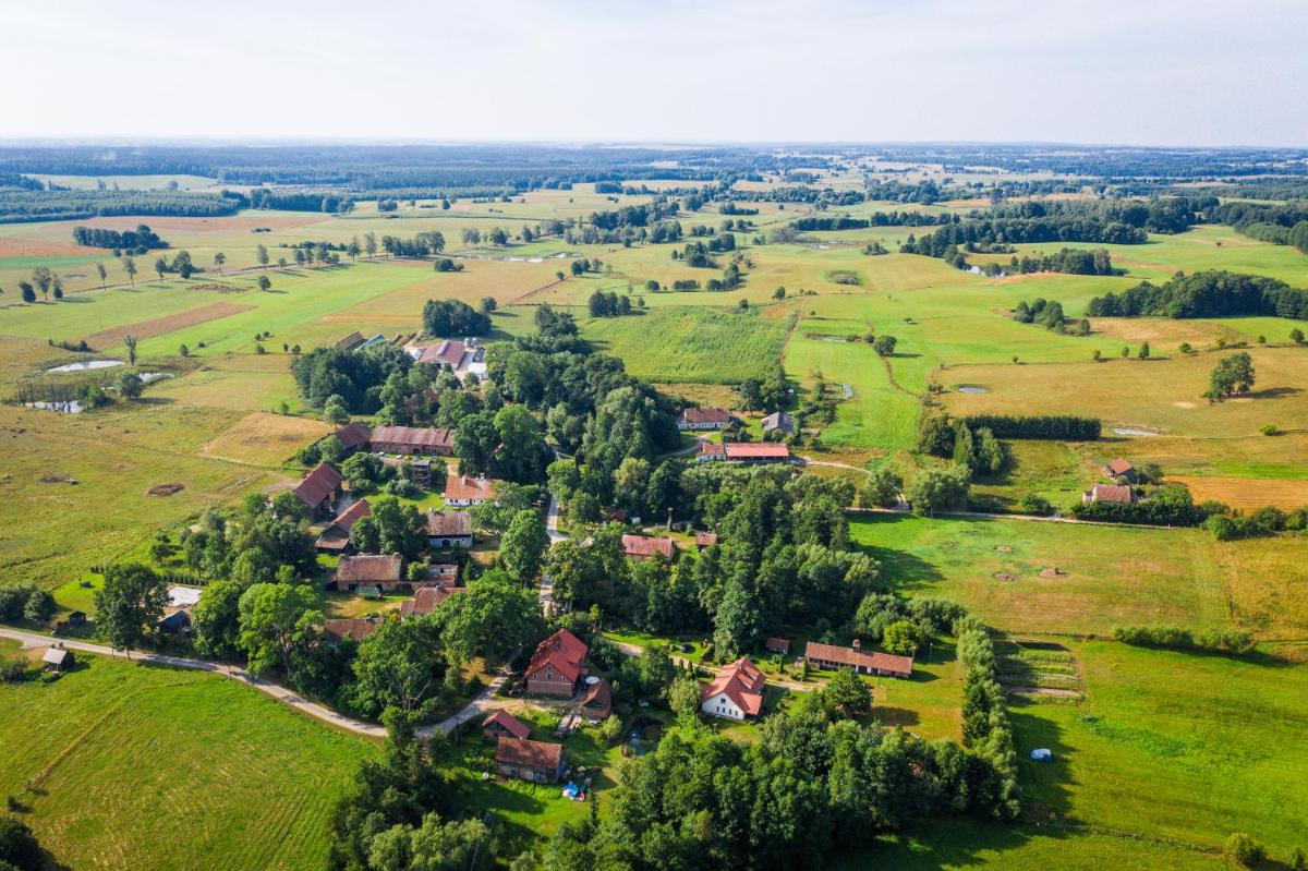 Żywkowo Bocianie Gospodarstwo Rolne - Housity