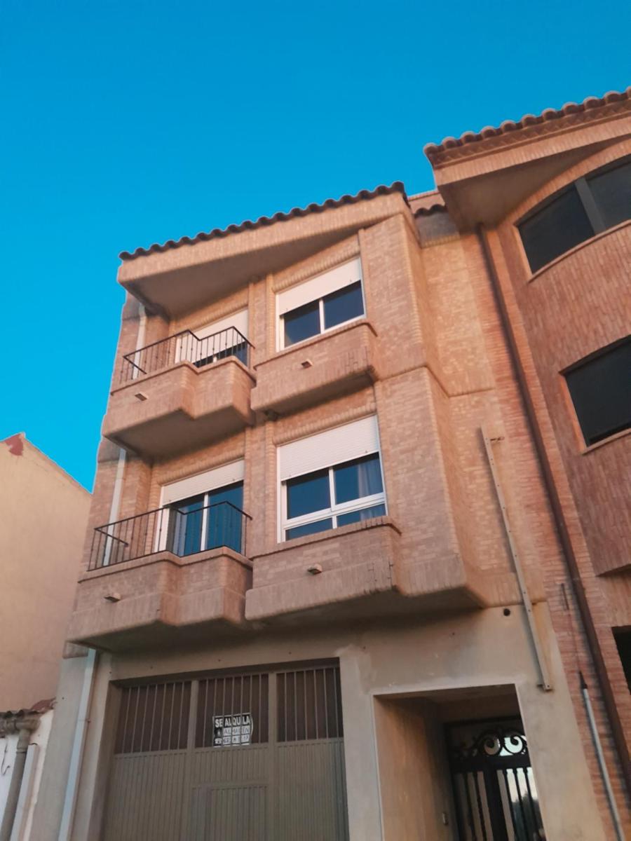 Casa en Vilafamés muy espaciosa y nueva - Housity