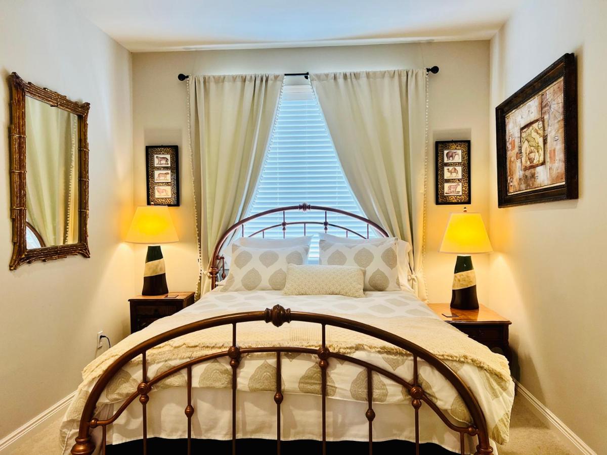 Lucy’s Elegant & Cozy House - Housity