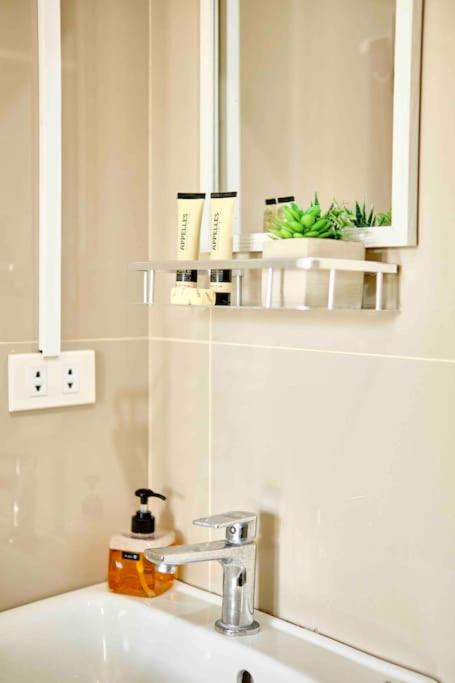 Iloilo Affordable Transient - near Iloilo Airport - Housity