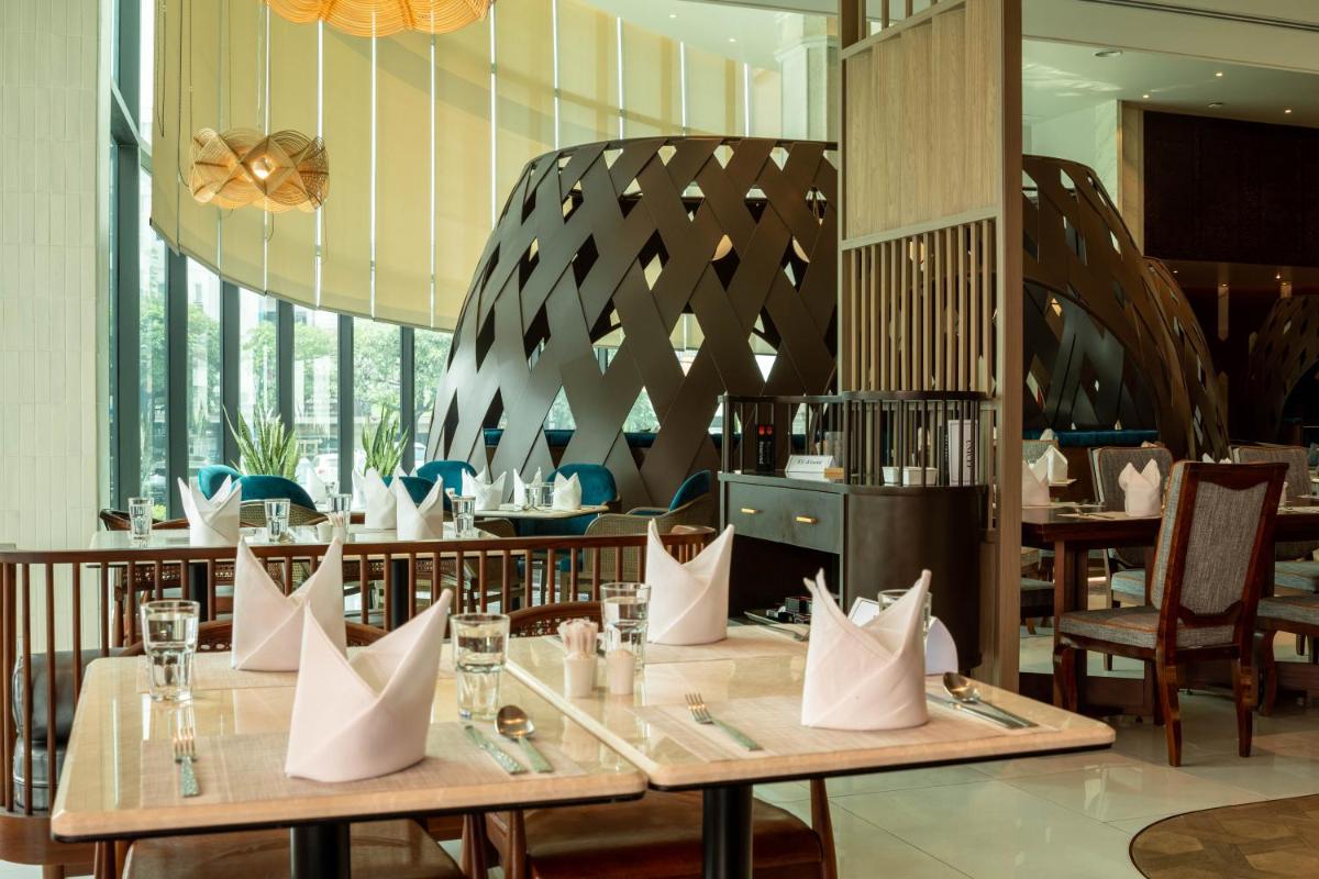 Lao Plaza Hotel - Housity