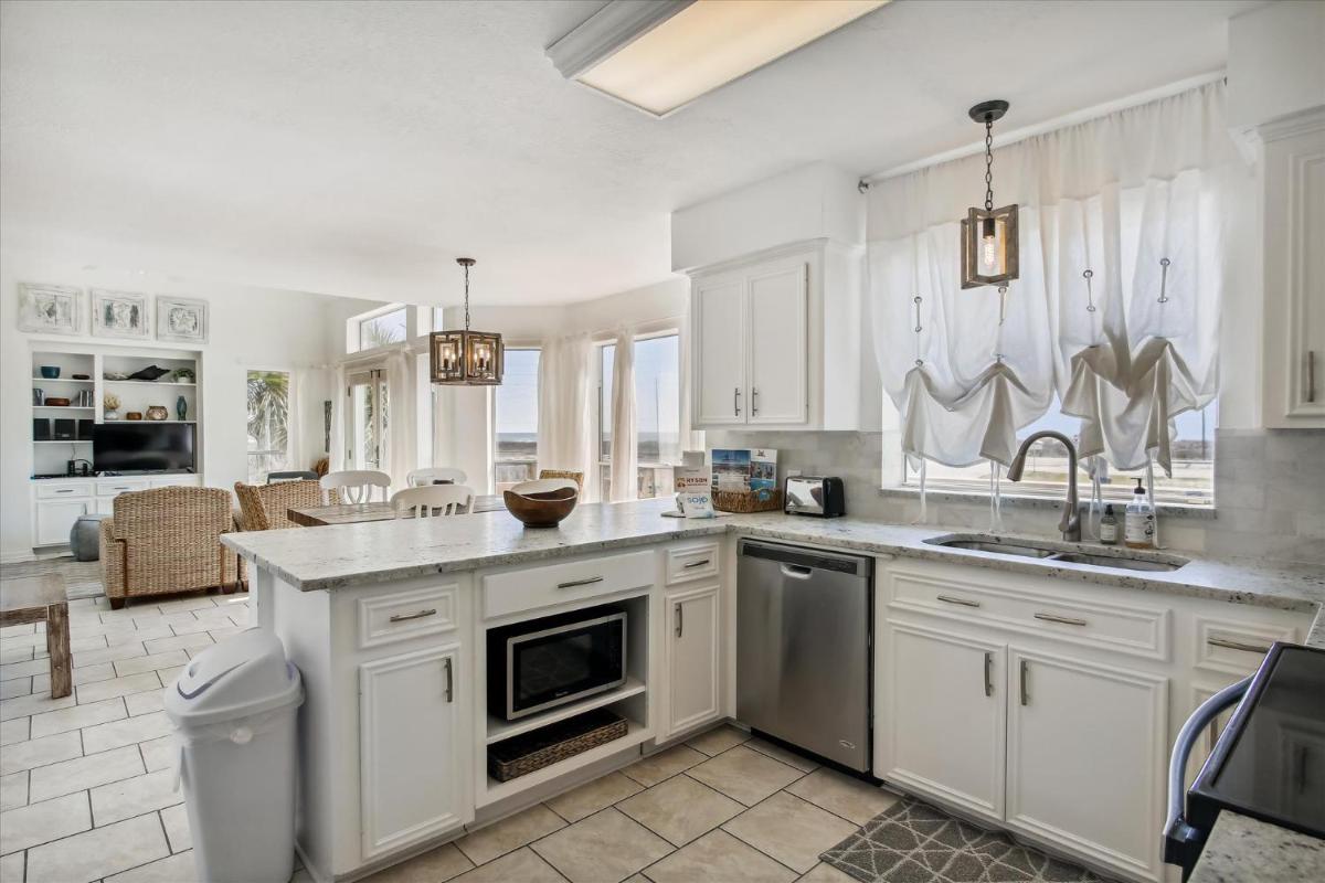 Sunshine Dreams - Housity