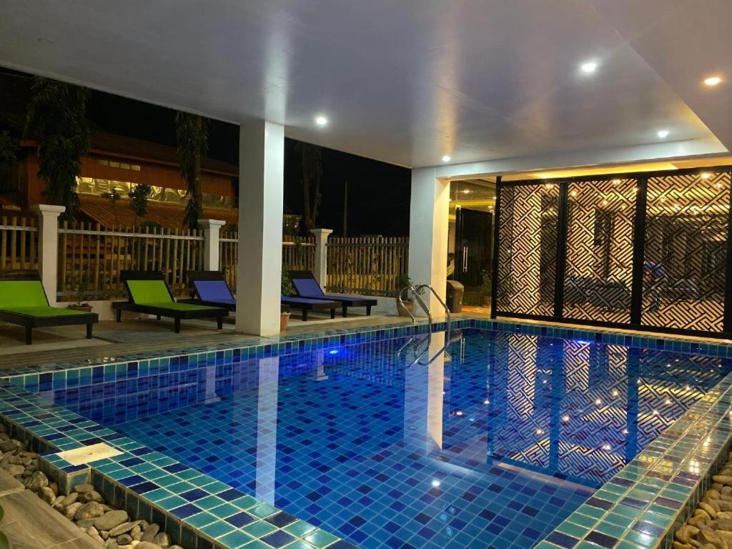VANG VIENG TOPVIEW HOTEL - Housity