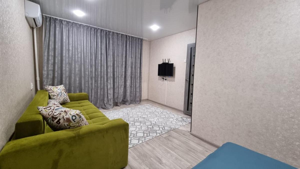 Apartment na ploshchadi respubliki - Housity