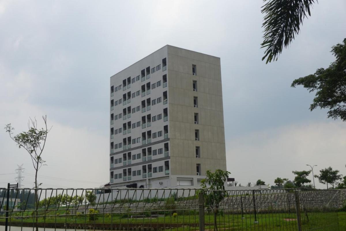ARTOTEL Casa Cikarang - Housity
