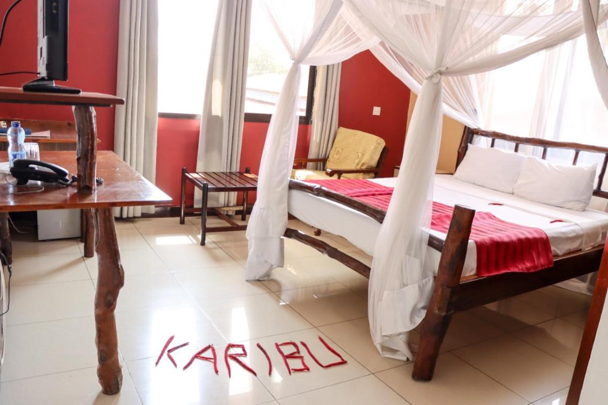 Bridge Hotel Mombasa - Housity