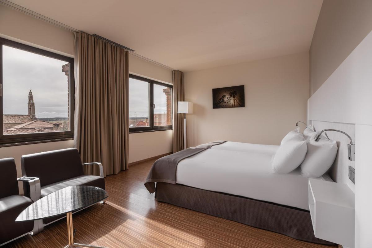 Cama o camas de una habitación en Eurostars Vía de la Plata