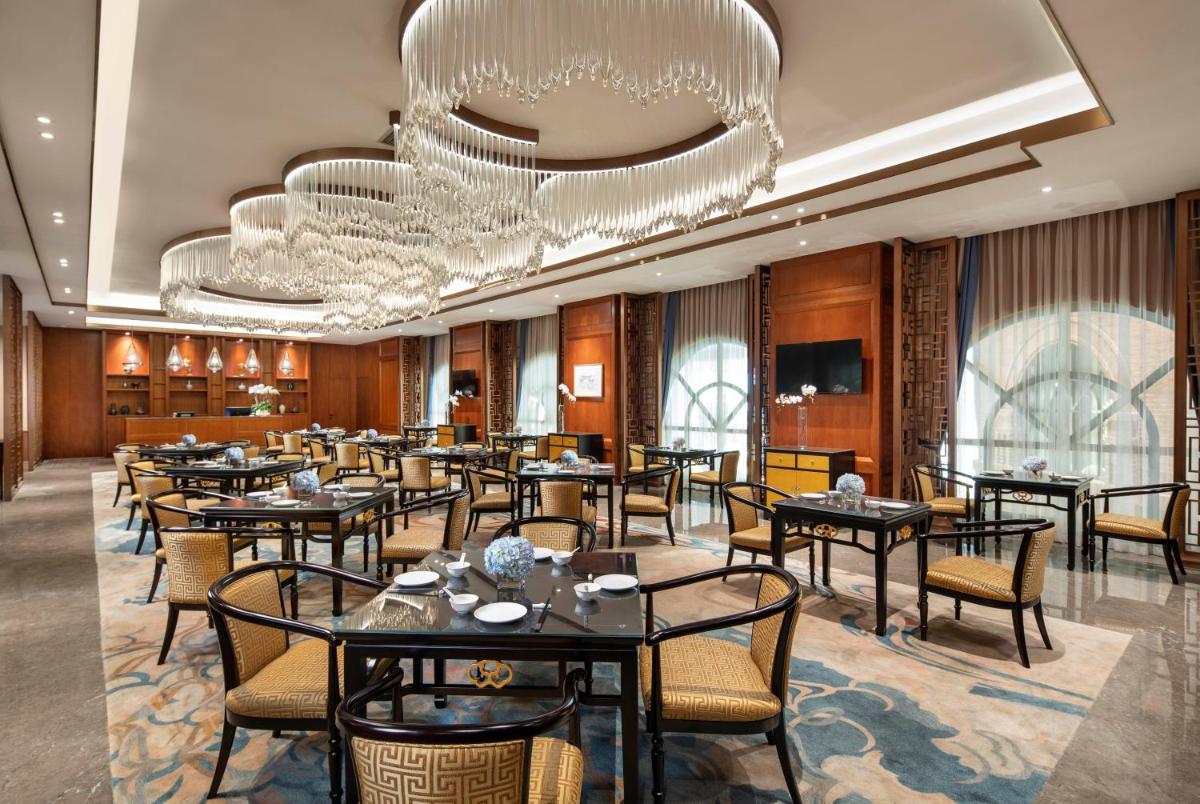 Kunming Huiyue Wyndham Hotel - Housity