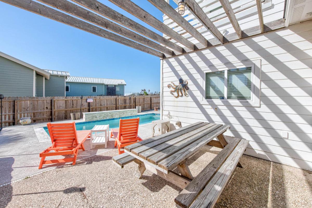La - Dolce - Vida - house - Housity