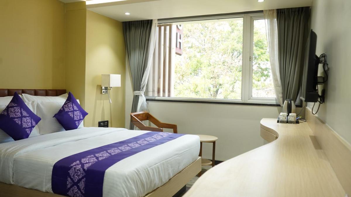 Purple Beds by VITS Dwarkesh, Surat - Housity