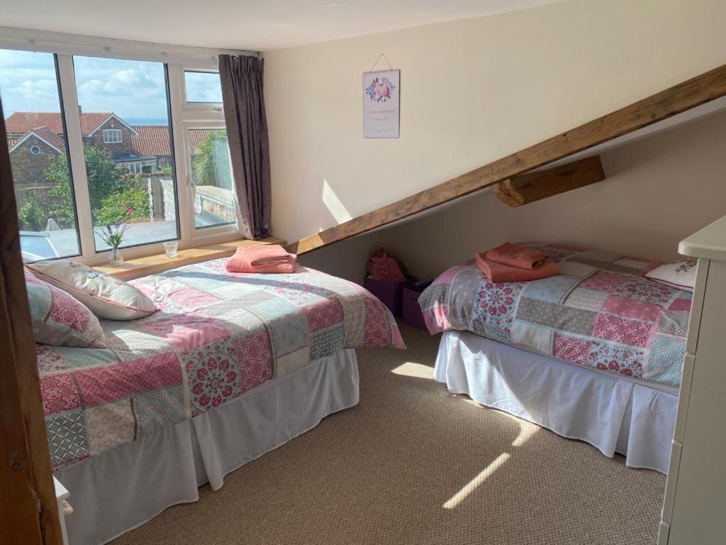 Seaview Cottage - Housity