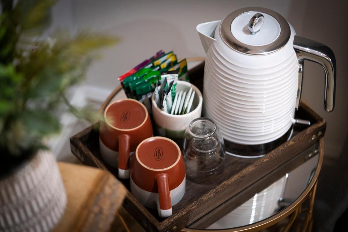 Windermere Central Hotel - Central Lake District Unmanned Hotel in Windermere - Housity