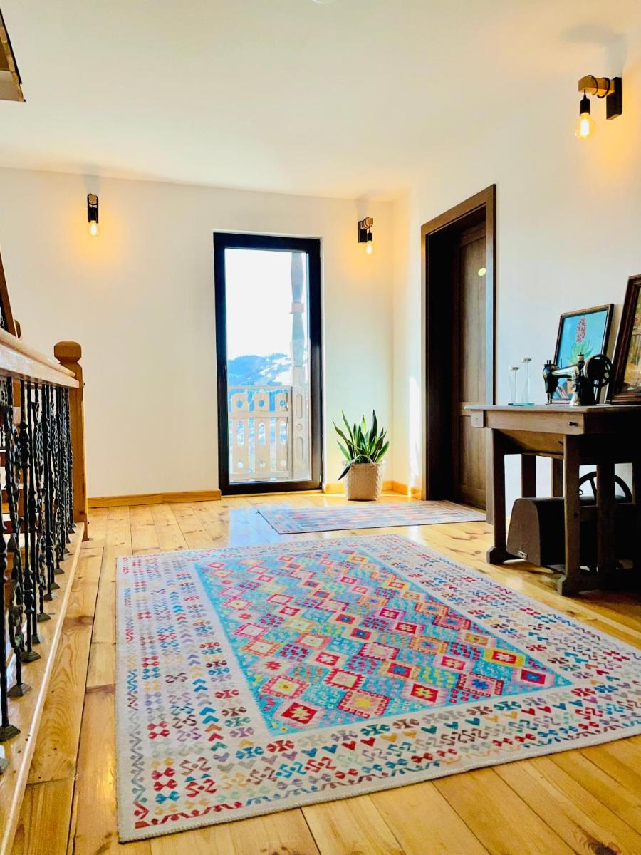 PANORAMIC Sus In Deal - Housity