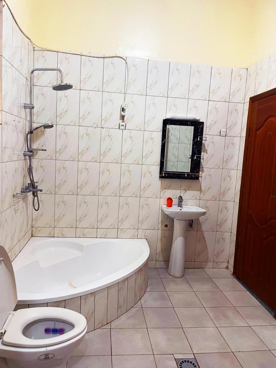 Suitetrails - ZEO Airbnb - Cheap Apartment in Kigali