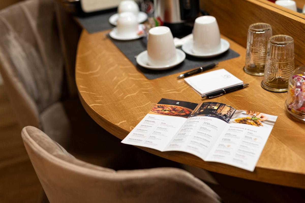 Royal Rooms Corso - Housity