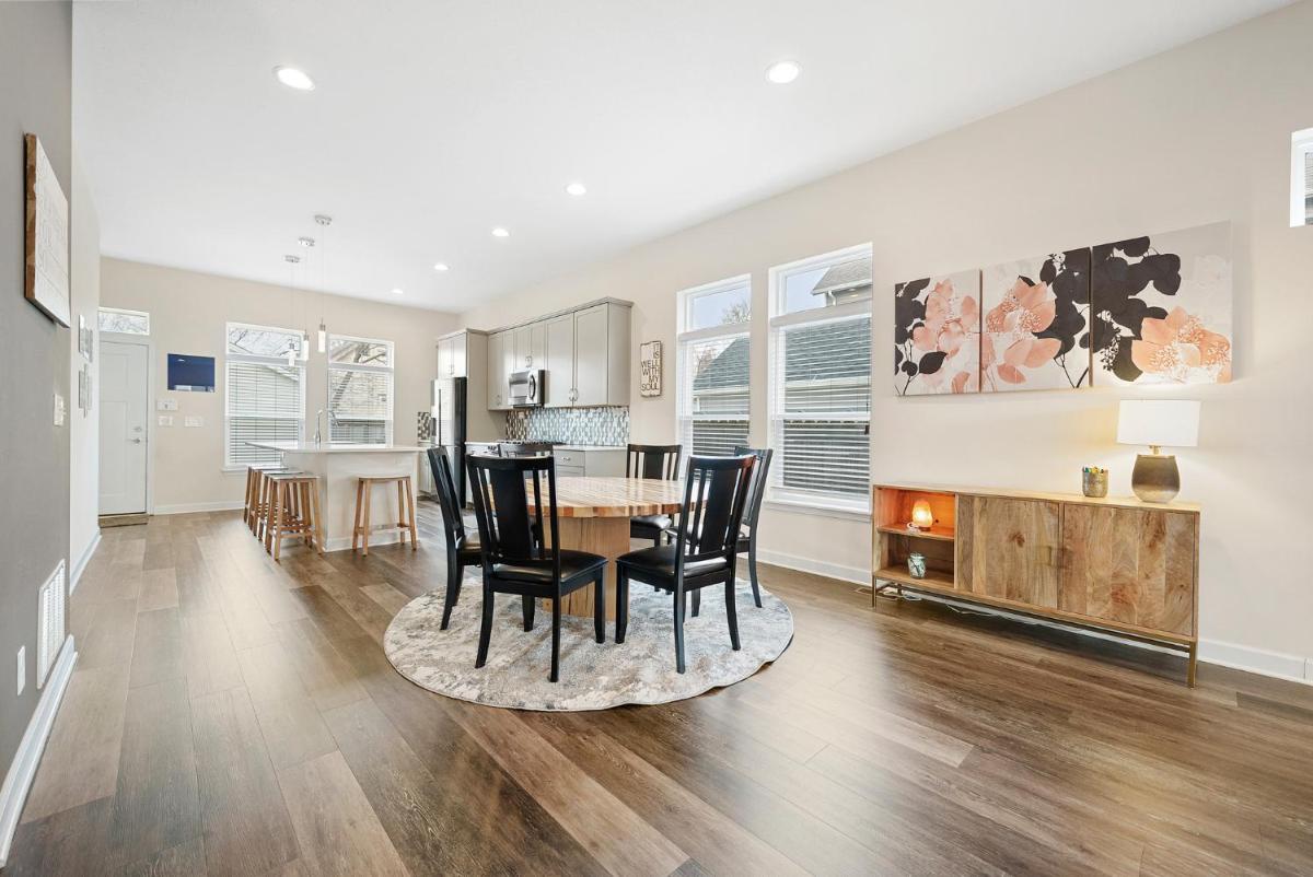 4302 Bailey Ave - Housity