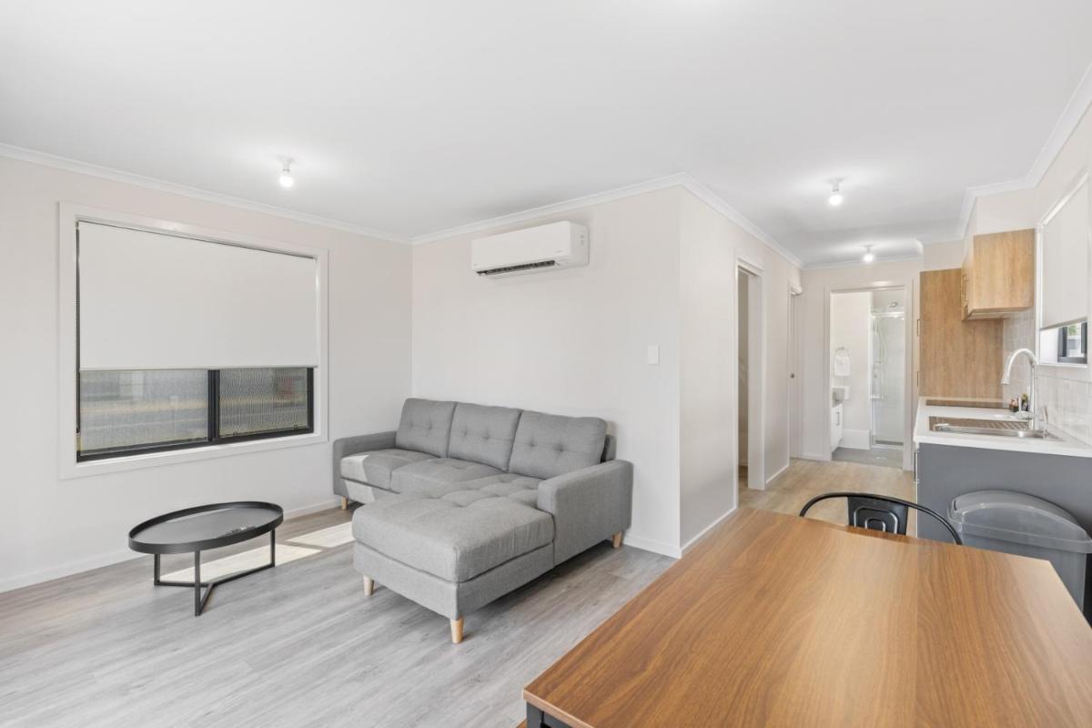 Comfort Inn & Suites Manhattan - Hizvo