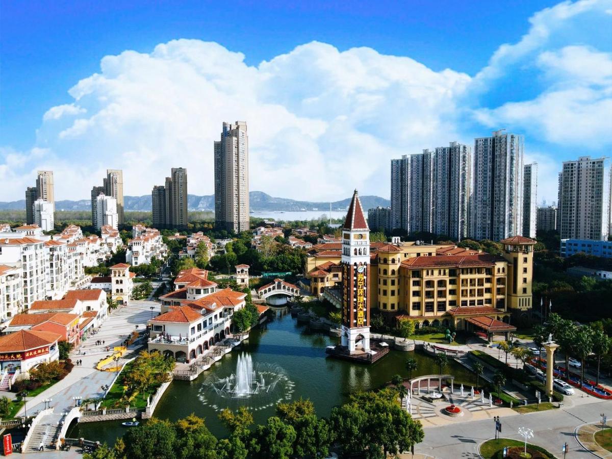 Suning Universal Hotel - Housity