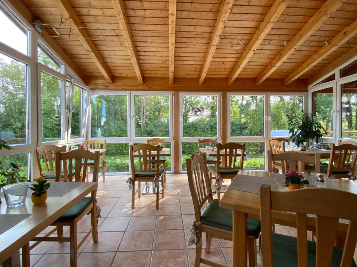 Hotel-Pension Scharl am Maibaum - Housity