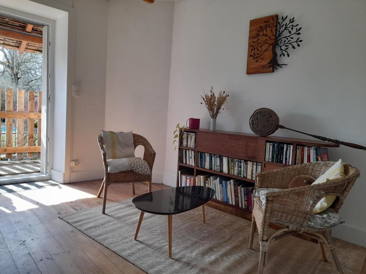 Avol d'Oiseau - Housity