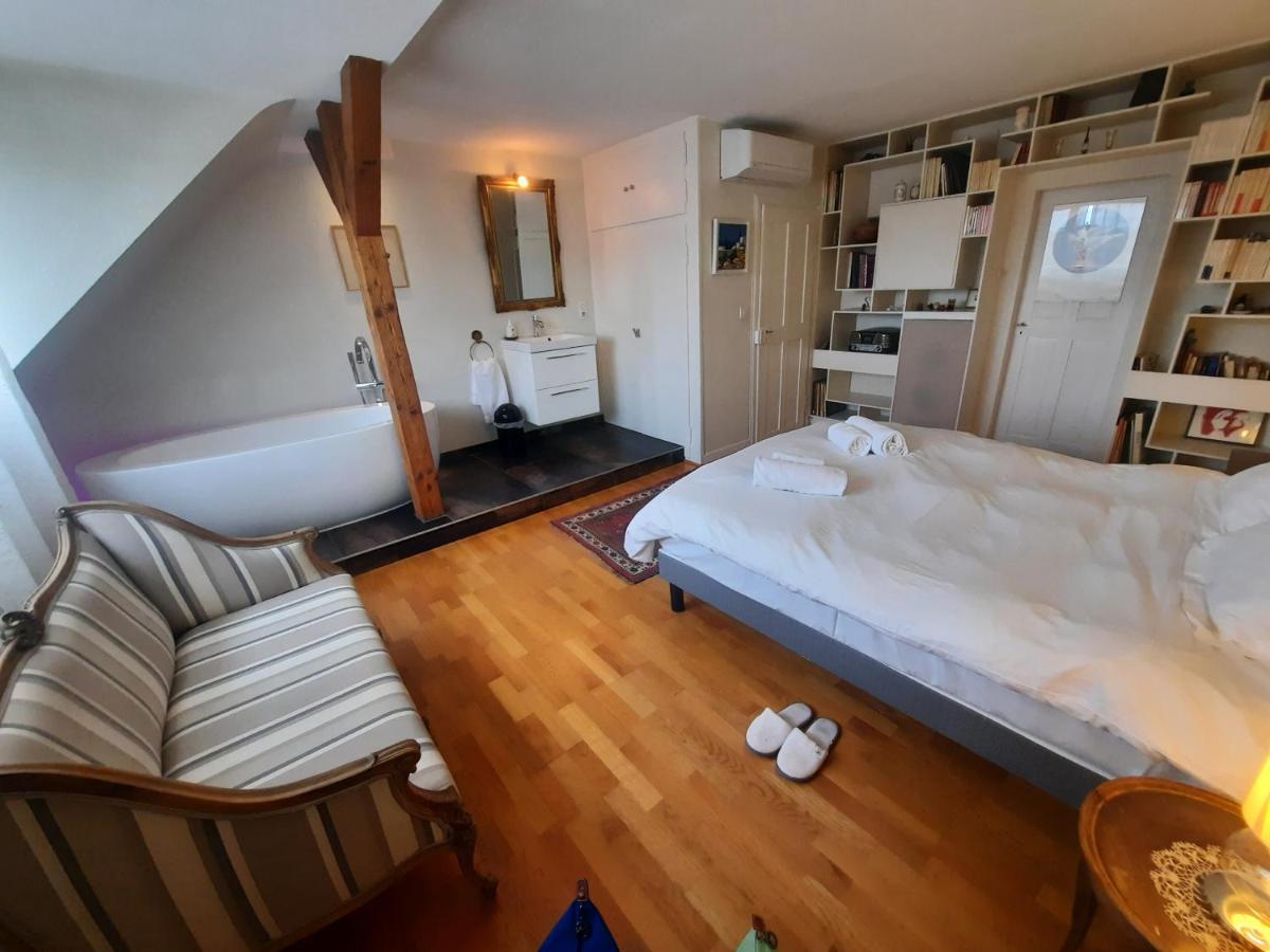 145m² city center 4 bedrooms view of the Cathedral - Housity