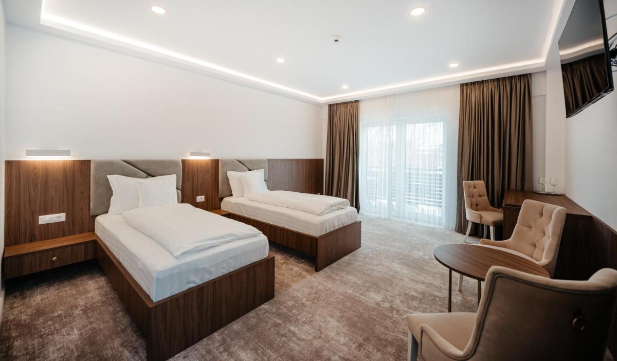 Hotel Ariata - Housity