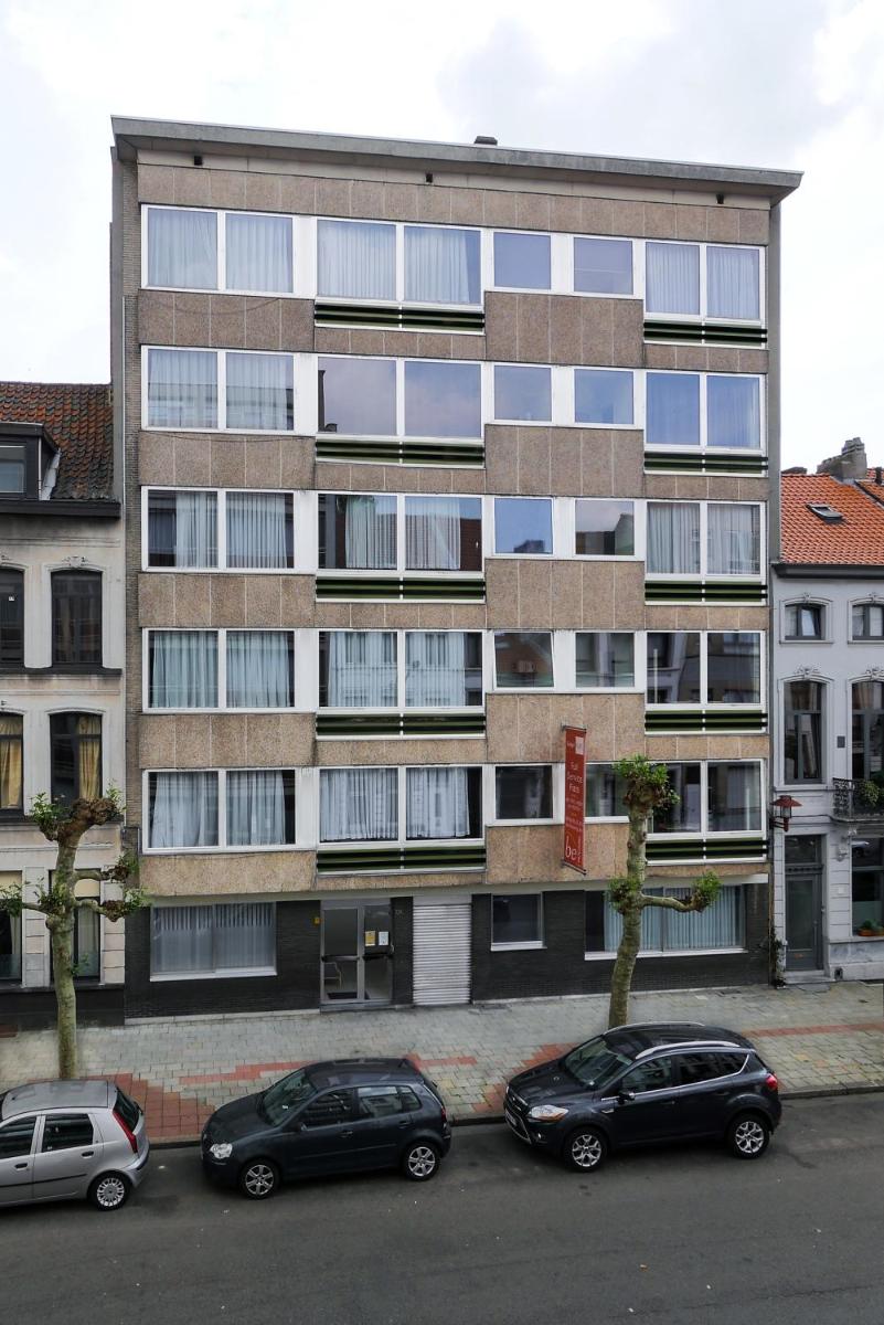 Budget Flats Antwerp - Housity