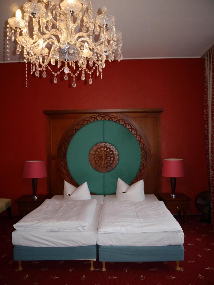 Altstadthotel Am Theater - Housity