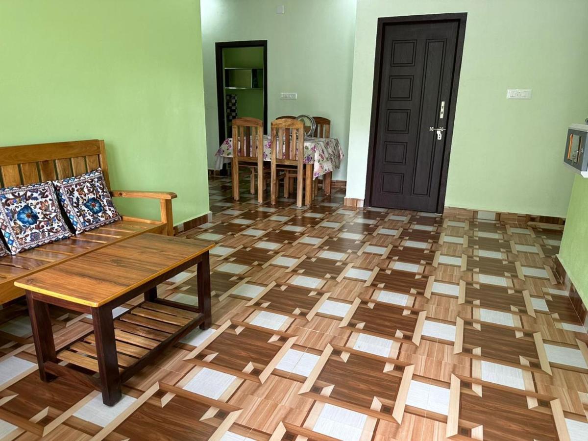 ISHRA SERVICE APARTMENTS - Housity