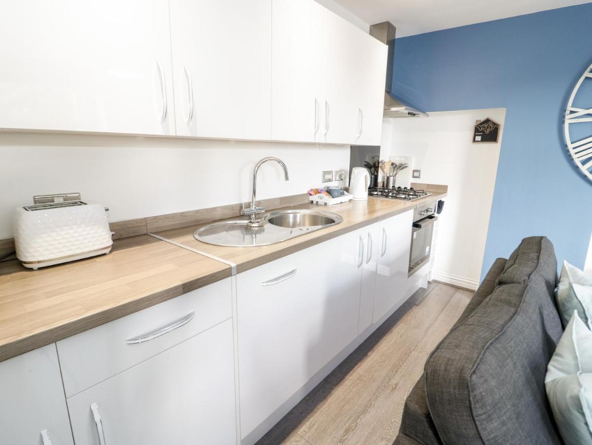 Apartment 6 - Housity