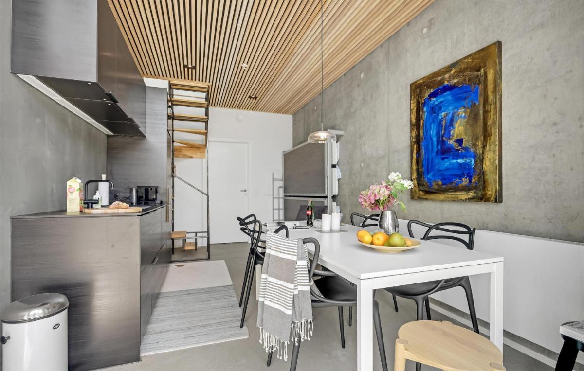 Beautiful apartment in Aarhus C with WiFi and 1 Bedrooms - Housity