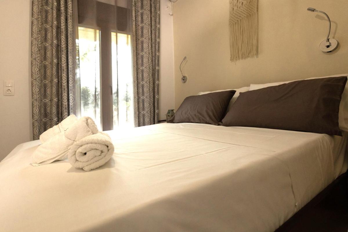 Elaionas Studios - Housity