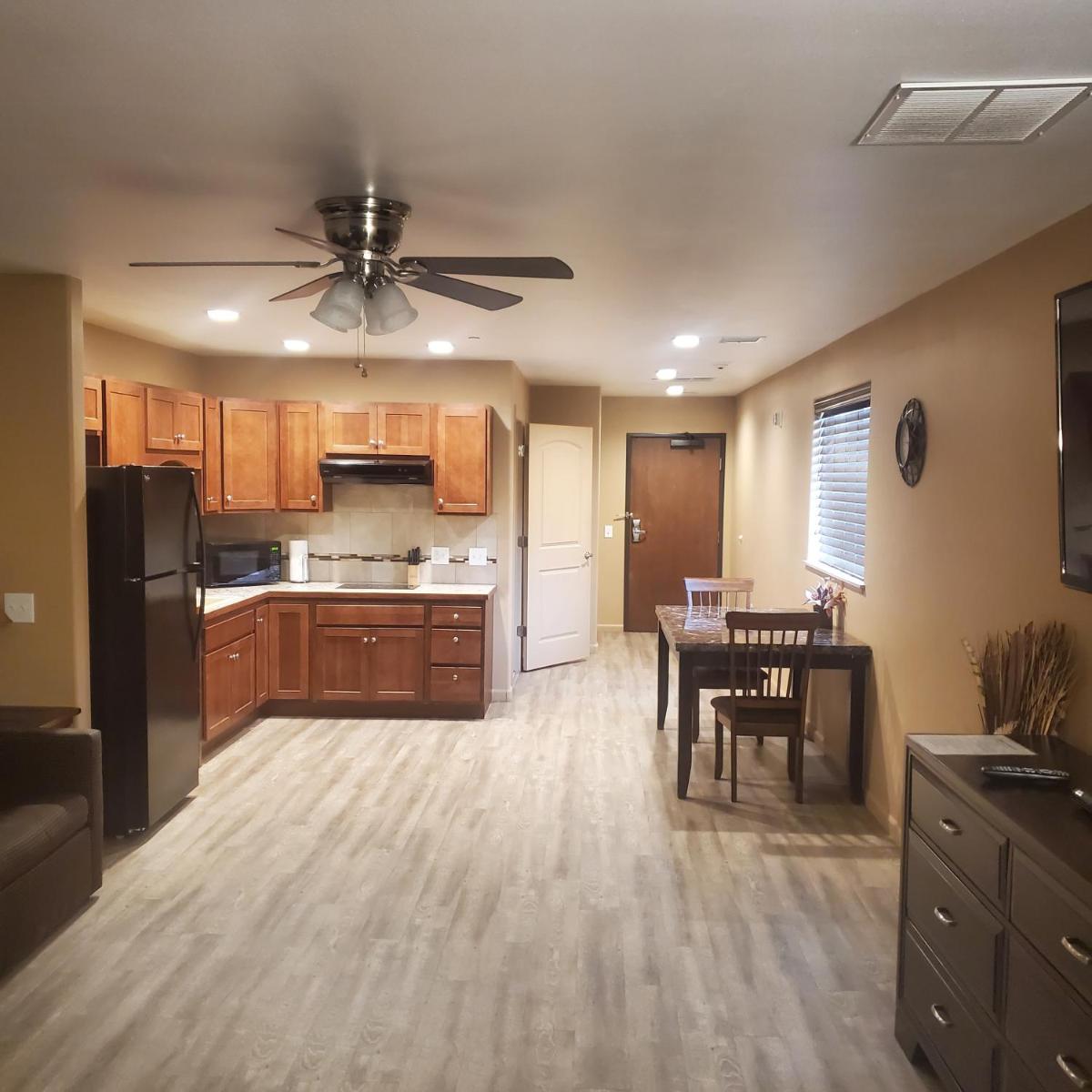 Terrace Park Inn - Housity