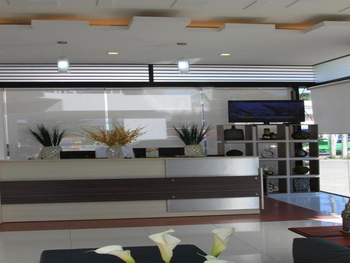 Sumo Asia Hotels - Davao - Housity