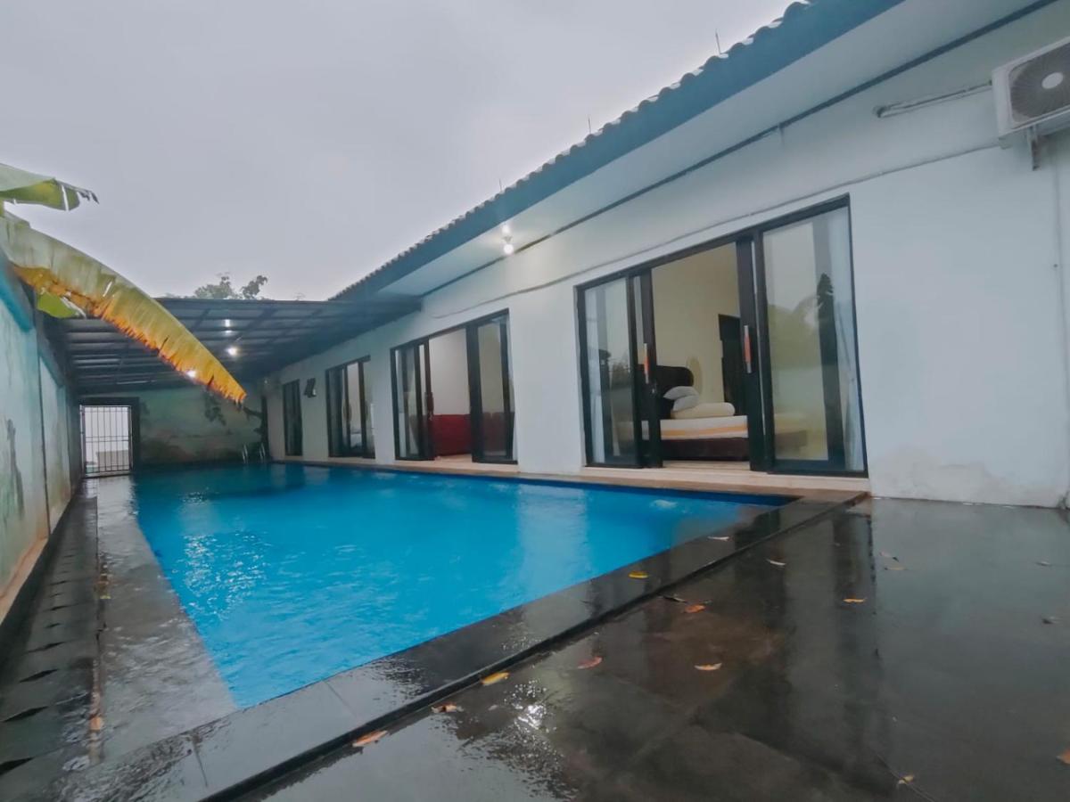 The Villa at Sawangan - Housity