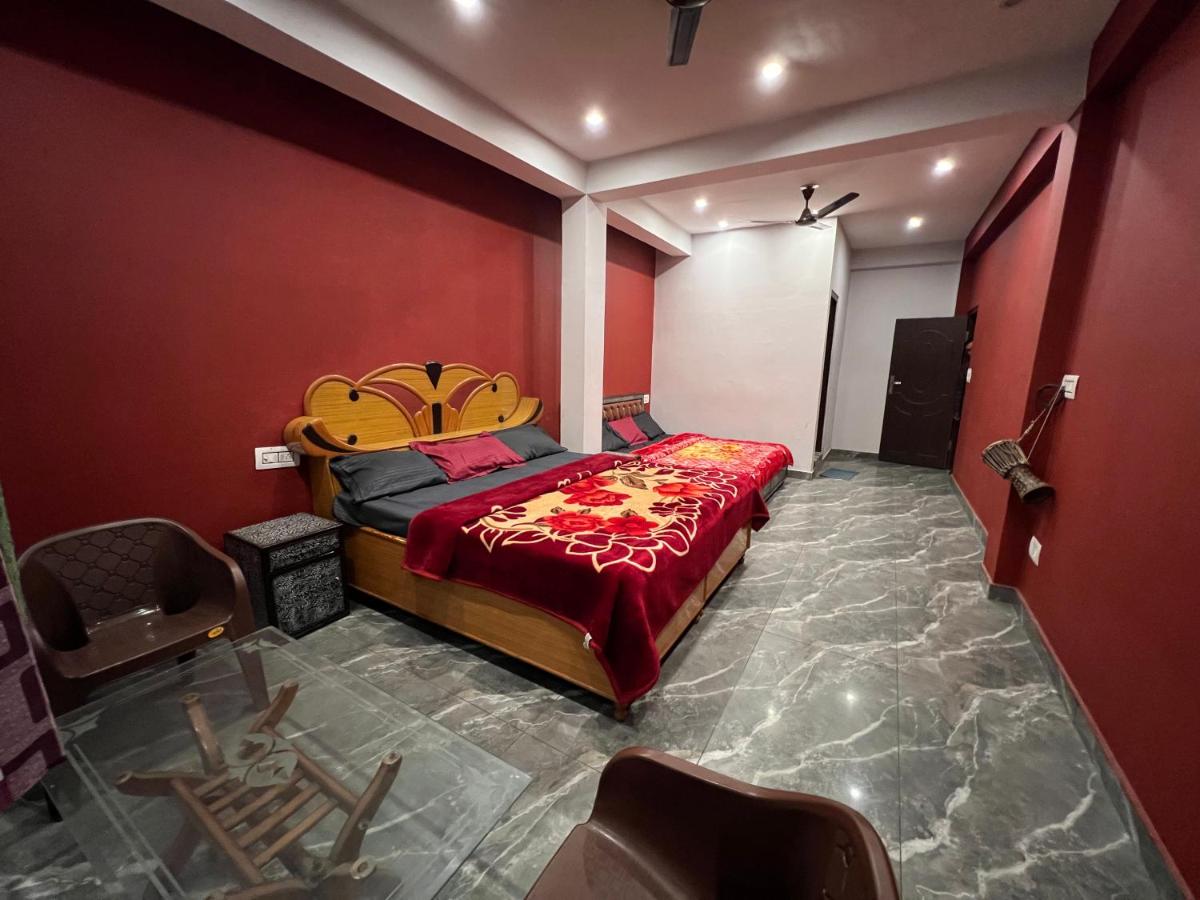 Shanti Cafe & Hostels - Housity