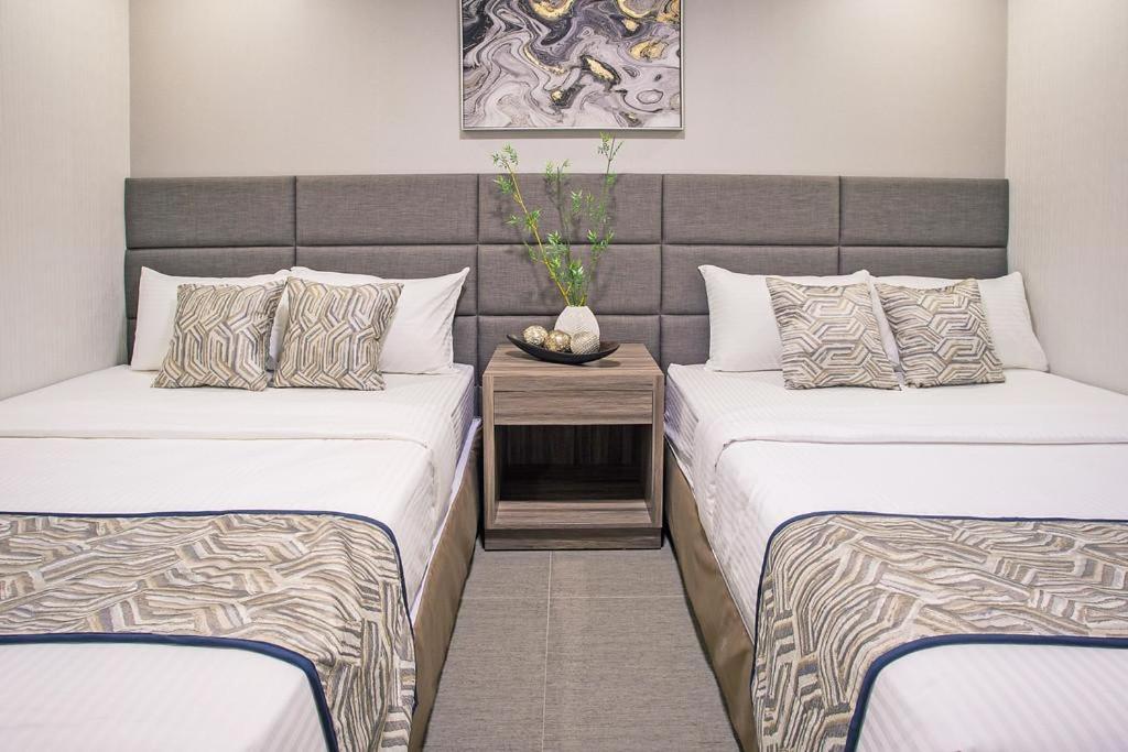 Anika Suites - Housity