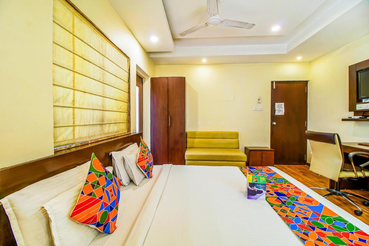 FabHotel Loharkar 54 - Housity