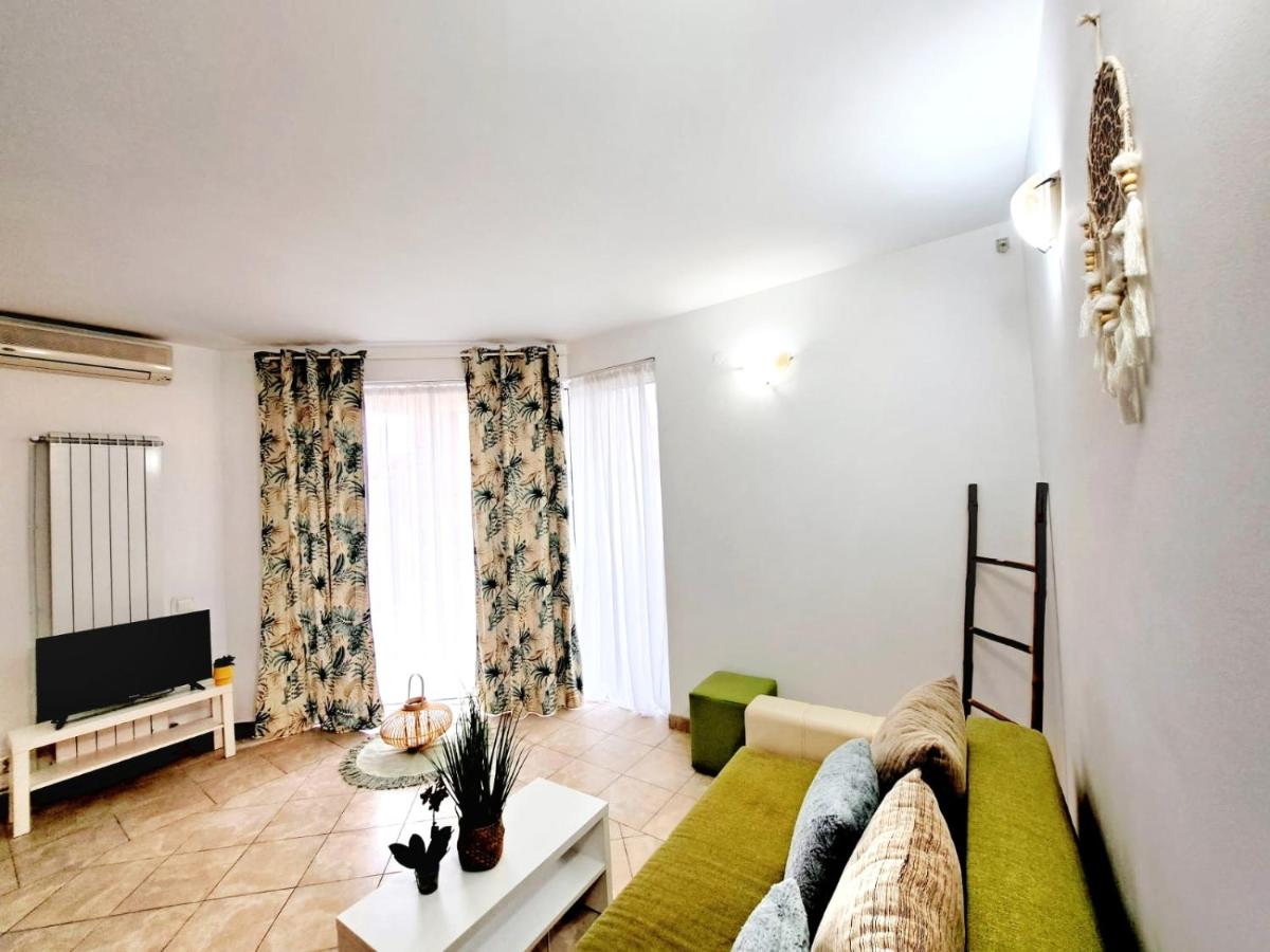 Taboo Duplex Apartments - Housity